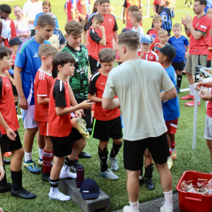 A42B00B0-AB37-4DDC-8B59-33A84605927B_1_201_a